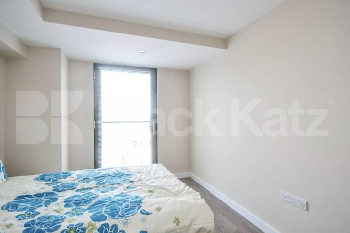 Modern 3 bedroom within a new development close to shoreditch Park Mintern Street, Shoreditch Park